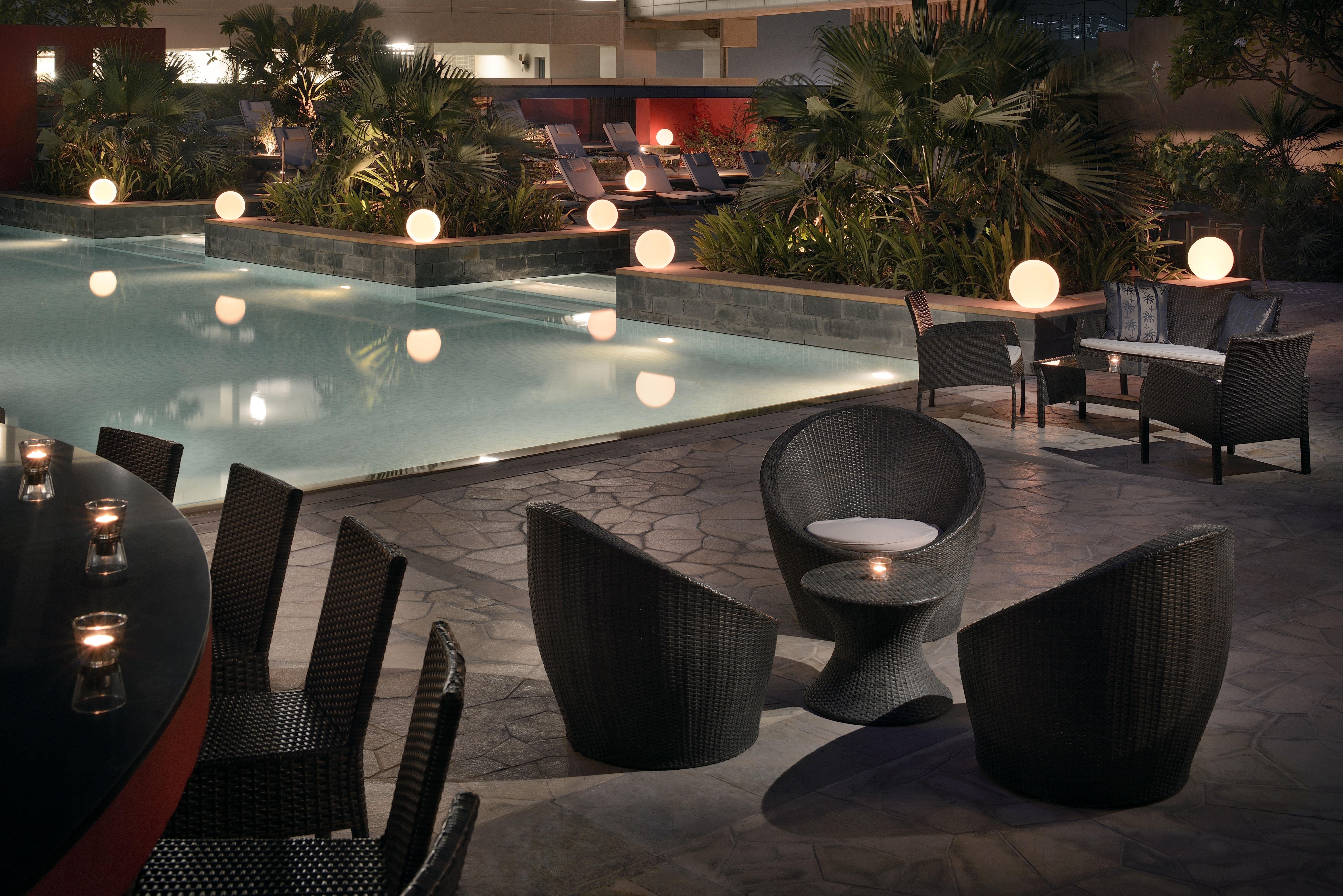 The H Dubai Hotel Exterior photo The pool at the hotel