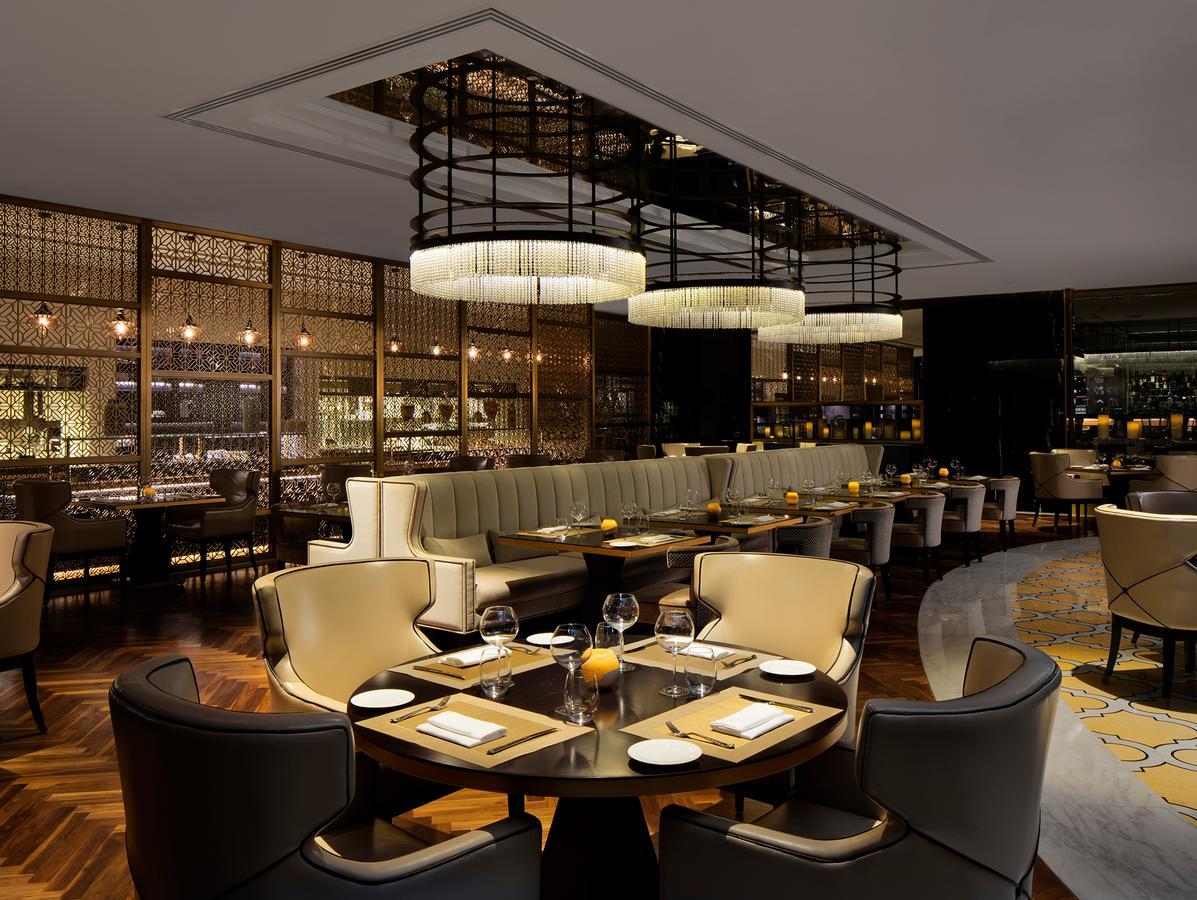 The H Dubai Hotel Exterior photo The interior of the restaurant